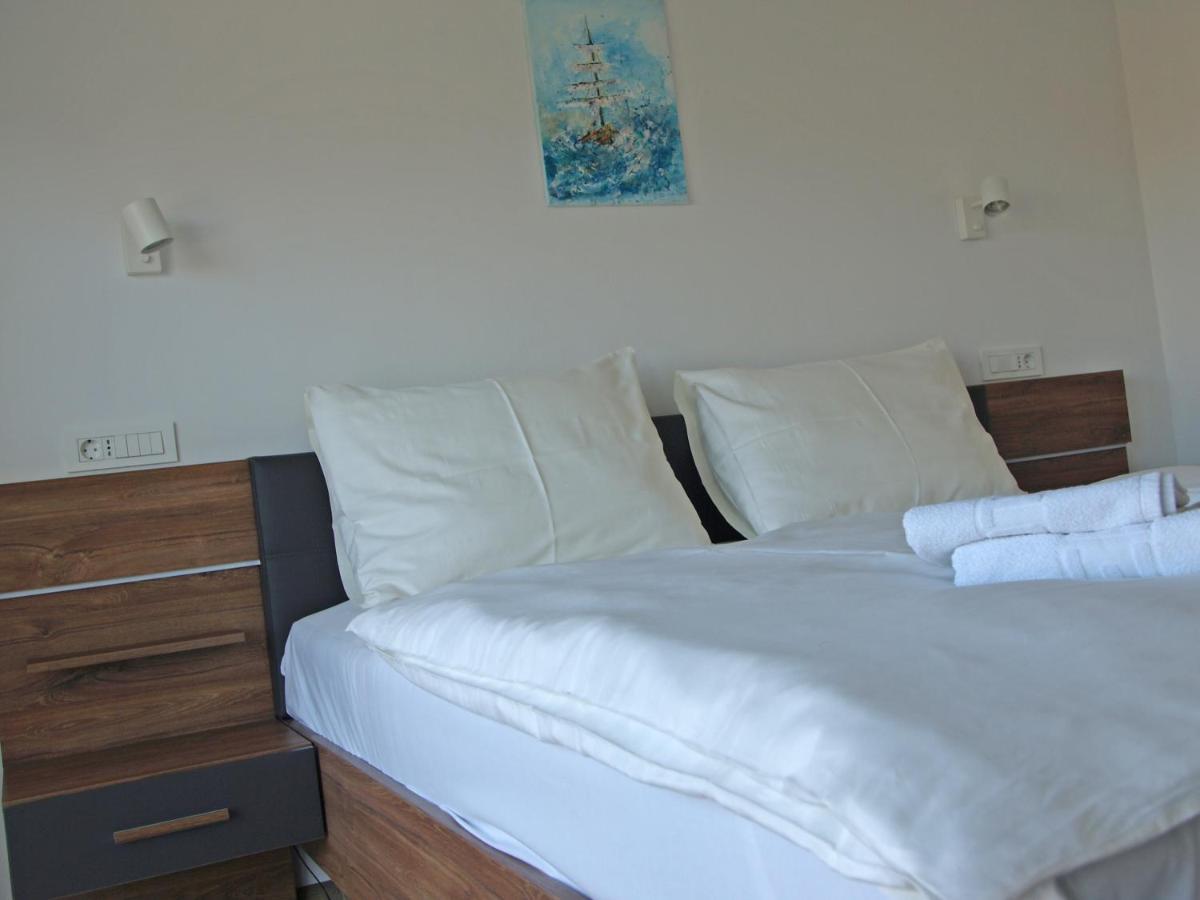 Villa Papalina 3 Barbat na Rabu 外观 照片